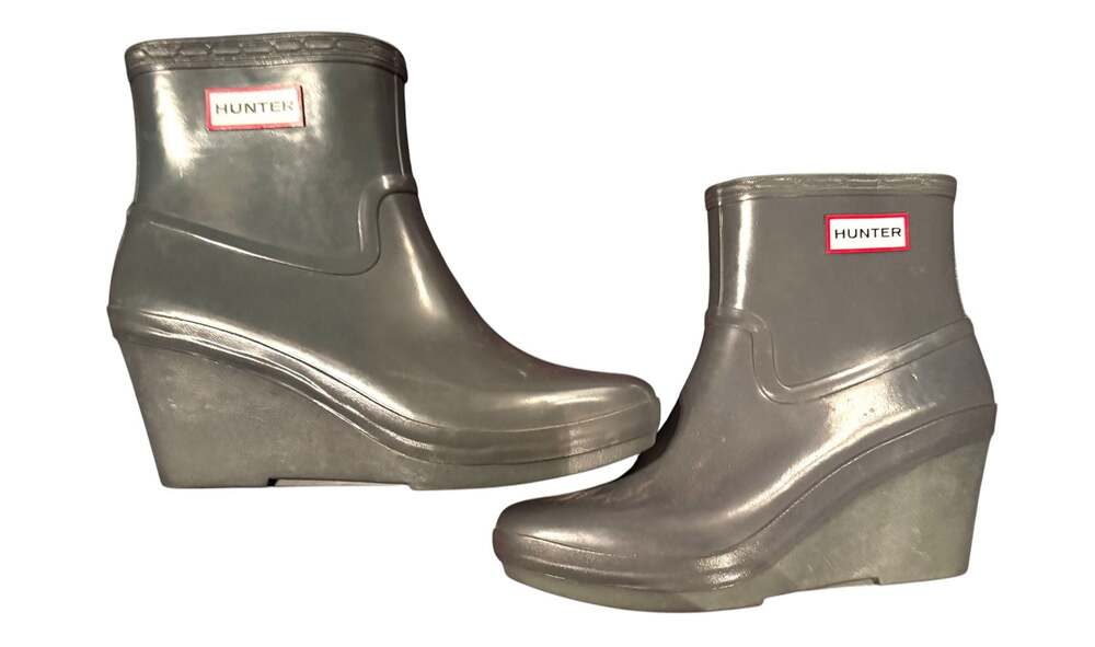 Hunter Original Wedge Ankle Rain Boots in Graphite